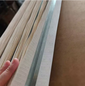 <span class=keywords><strong>Bande</strong></span> de jointure métallique à face papier de haute qualité 30m x 50mm pour cloisons sèches et plafonds, résistante à l'eau et <span class=keywords><strong>renforcée</strong></span> - Product Image 4