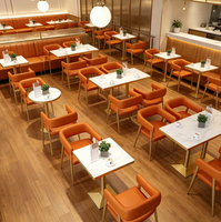 Kürbisorange Gepolsterte Esszimmerstühle Set Marmortischplatte Goldene Tischgestelle und Sitzbänke für Cafeteria Hotel Geschäft