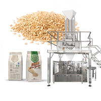 Machine de remplissage automatique de granulés de céréales haute précision 1kg 2kg 5kg pour riz, blé, maïs, avec pesoir linéaire et étiqueteuse pour sacs plastiques