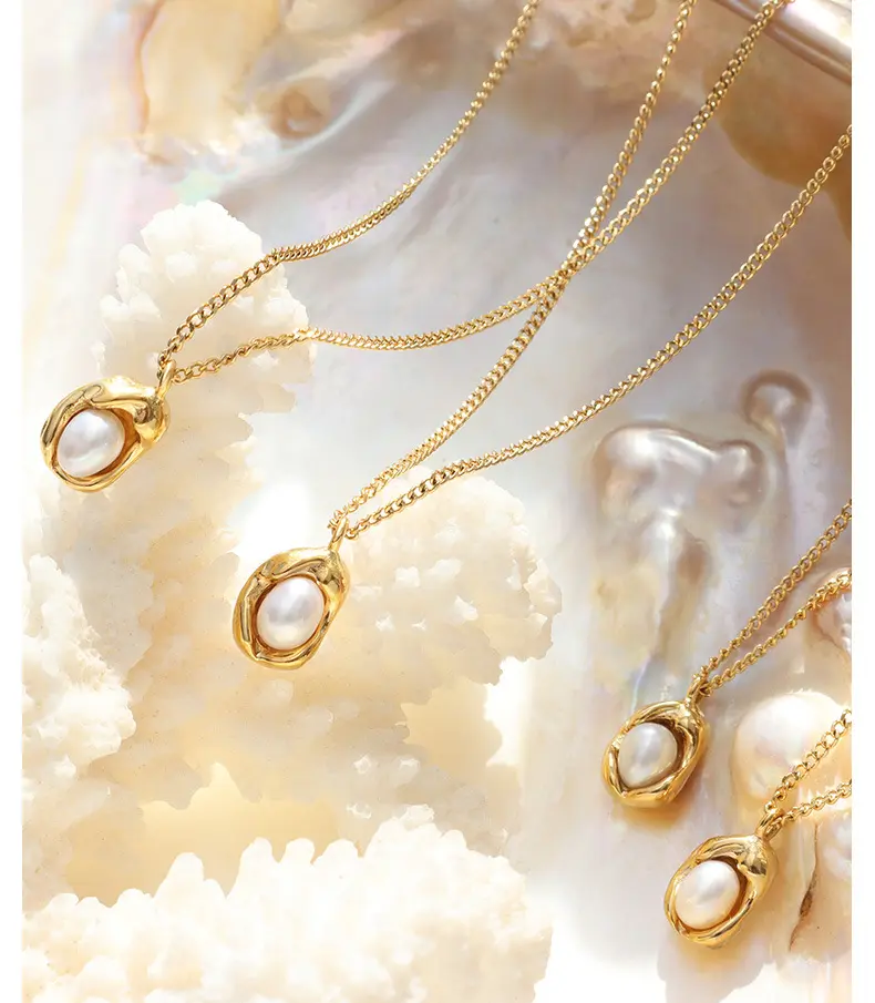 AIZL sample style gift gold plated Cuban chain fashion natural freshwater pearl inlaid profiled pendant necklace in stock