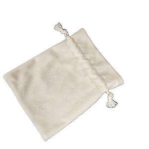 Impression de logo personnalisé, faible MOQ, échantillon gratuit, pochette à cordon personnalisée, petit sac cadeau en velours personnalisé pour bijoux - Product Image 3