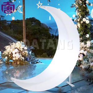 Éclairage LED moderne pour mobilier de jardin, lampes paysagères extérieures étanches en forme de demi-lune, chaise suspendue de patio pour événements et fêtes - Product Image 3