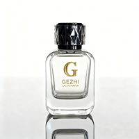 Nouvelle bouteille de parfum en verre transparente et vide de 50 ml avec bouchon à visser, personnalisable pour les étiquettes de logo d'emballage