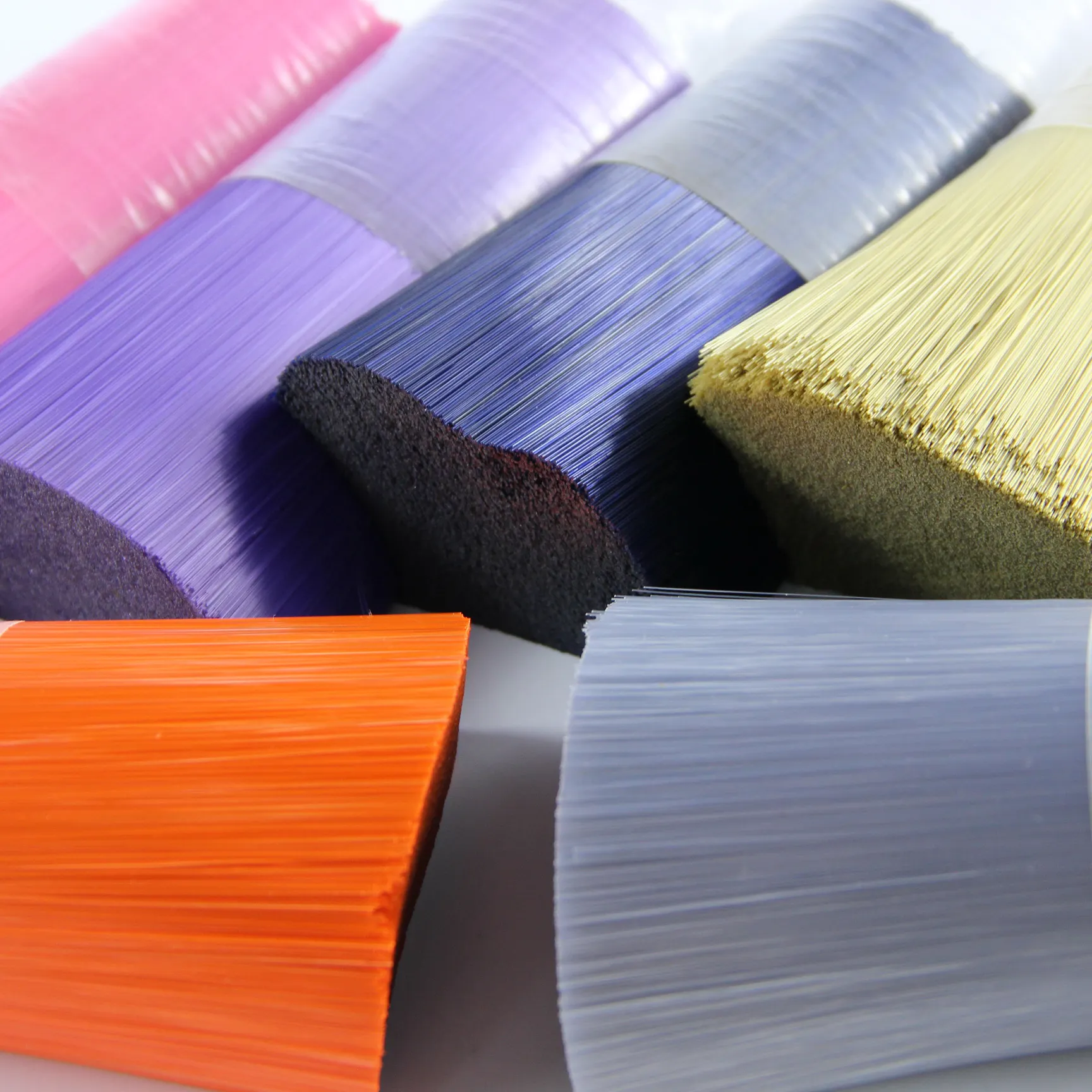 Materia prima del filamento di plastica di fascia alta per animali domestici in fibra sintetica per fare scopa e spazzola