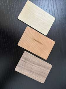 Tarjetas de Control de Acceso Inteligentes Reutilizables de Madera Verde con Chip RFID NFC para Pagos y Membresías - Product Image 4