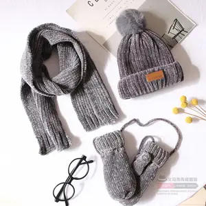 Ultimo disegno di colore shinny bambini sciarpa e cappello set prezzo basso di stile caldo Sciarpa carino, cappello e Guanti Set in magazzino