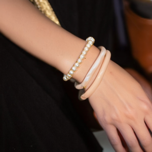BBBA-04401 Bracelets à la mode, accessoires élégants et stylés pour femmes - Product Image 3