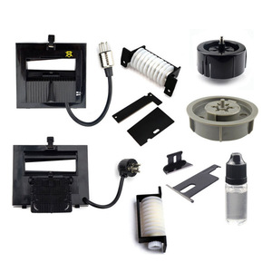 Impresora de cinta adhesiva ZCut 9, accesorios ZCut 2, rodillo de salida de papel, rodillo de silicona, cuchilla, rodillos de caja, aceite lubricante - Product Image 1