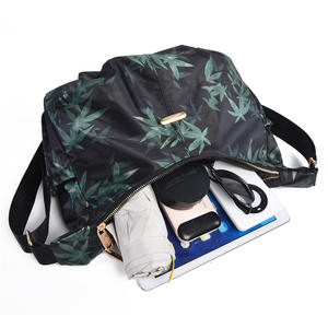 กระเป๋าสะพายข้างสไตล์จีนใหม่สีดำรูปทรงเกี๊ยวผ้าอ็อกซ์ฟอร์ดกันน้ำปิดซิปสำหรับใช้ในชีวิตประจำวันกระเป๋าคาดหน้าอกของผู้หญิง - Product Image 3