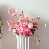 Arrangement de fleurs artificielles rose pastel et bleu, centre de table de mariage avec Anthurium, marguerite et rose, décoration de table de fête