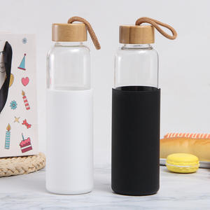 <span class=keywords><strong>Incassable</strong></span> Résistant À La Chaleur Logo Personnalisé Bouteille D'eau <span class=keywords><strong>En</strong></span> <span class=keywords><strong>Verre</strong></span> Avec Manchon <span class=keywords><strong>En</strong></span> Silicone - Product Image 4