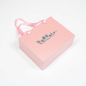 Caja de Joyería Extraíble Cuadrada Rosa con Impresión Personalizada, Caja de Regalo de Joyería Clásica con Relieve - Product Image 6