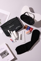 Ensemble de voyage miniature ROSSLYN Custom Comfort avec masque pour les yeux, chaussettes, articles de toilette, kit de luxe pour avion noir