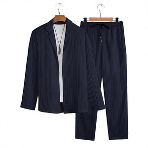 Ensemble décontracté élégant pour homme en 2 pièces, chemise à manches longues, pantalon uni, mode outdoor, 100% polyester, automne - Product Image 2