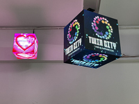 Écran LED Cube Magique P2 4 faces, étanche, anti-reflet, pour extérieur, mur vidéo créatif, contrôle WiFi, ascenseur, centre commercial, métro