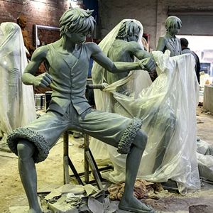 Escultura de Personaje Pirata de Anime en Fibra de Vidrio, Personalizada y de Gran Tamaño, para Parques Temáticos y Centros Comerciales, Estatua Moderna de Aventura en FRP de Fábrica - Product Image 6