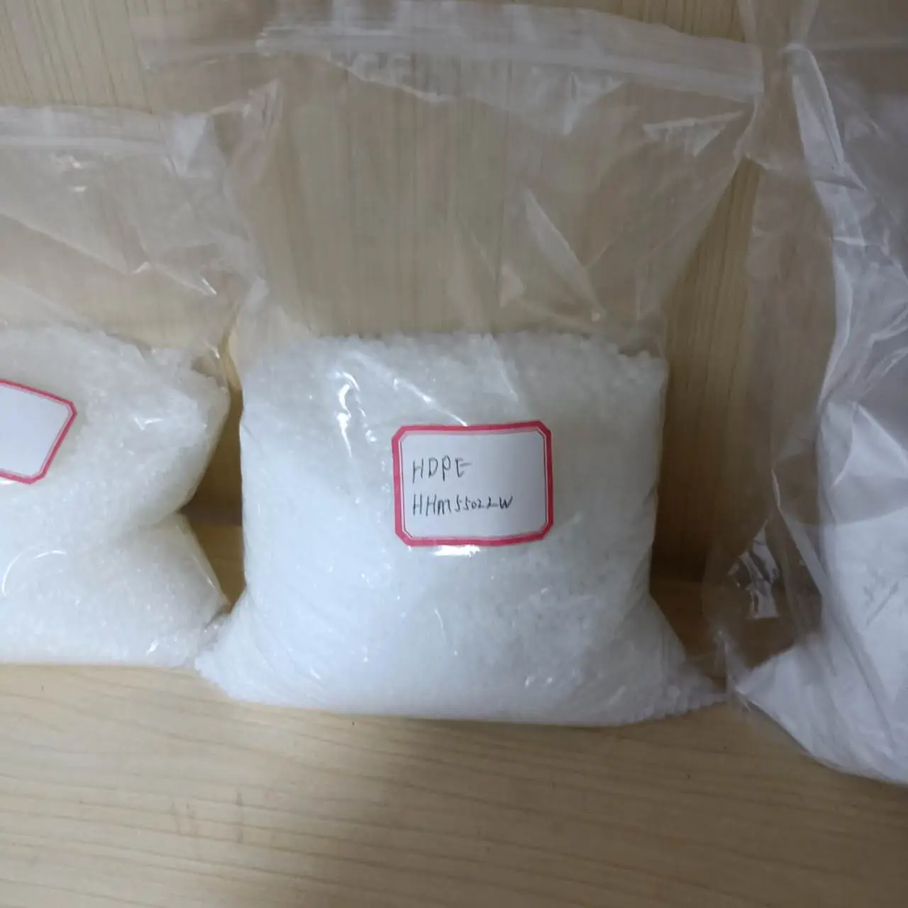 HDPE Polyethylene Mật Độ Cao Chất Lượng Cao Cho Chai Nguyên Liệu Nhựa HDPE Hạt Hdpe