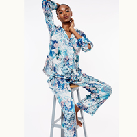 Vente chaude ODM personnalisé pyjamas femmes Satin salon vêtements pyjamas à manches longues à col en v florale vêtements de nuit pour femmes