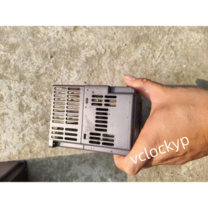 1 pièce d'occasion Inverter CHE100-0R7G-S2 0.75KW 220V - Product Image 3