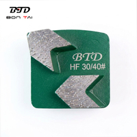 Meules diamantées Redi Lock agressives de 15 mm avec segments à double flèche pour terrazzo et béton