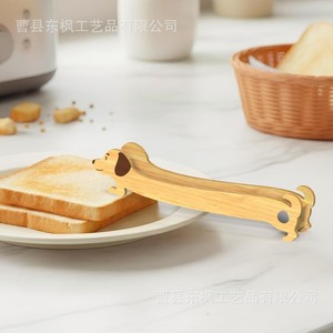 Pinces à pain en forme de chiot en bois, pinces à nourriture magnétiques pour servir des toasts - Product Image 2