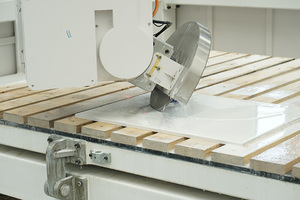 China Factory Price 5 Axis Marble Granite Bridge Saw 3220 Cnc <b>Stone</b> <b>Cutting</b> Cnc Kitchen Countertop Making <b>Machine</b> for Sale - Product Image 5