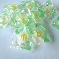 Dosettes de lessive jetables écologiques 5 en 1 perles liquides de savon détergent de nettoyage pour vêtements de bébé produits de lavage OEM