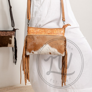 Design Premium nouveau sac en cuir élégant pour femmes frange de fourrure de vachette poignée unique Portable Style bohème saison d'hiver - Product Image 1