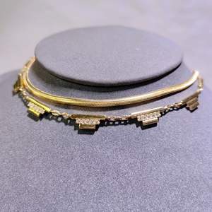 Collier de style hiphop de la Rome antique en plaqué or 18 carats à double chaîne pour maman, cadeau de mariage. - Product Image 1