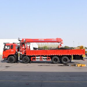 Grue mobile à flèche télescopique hydraulique Dongfeng de 5, 6, 8, 10 et 16 tonnes pour diverses applications industrielles - Product Image 5
