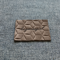 Étiquettes en cuir PU véritable avec logo personnalisé en relief et peaux de serpent sculptées, à coudre pour vêtements, patchs et étiquettes de sacs – Vente en gros