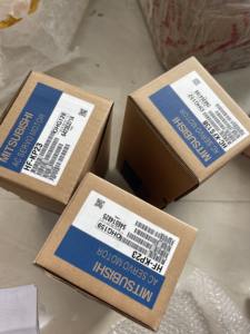 Servomotor de CA Mitsubishi HF-KP23 HC-KFS13B - Product Image 1