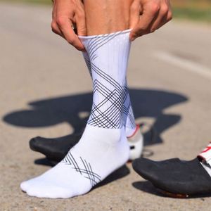 Calcetines de Ciclismo para Hombre de Alta Calidad - Product Image 3