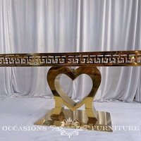 Meubles de salle à manger modernes en métal doré en forme de cœur pour la maison ou l'hôtel-Tables d'amour de mariage par Golden Heart