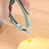 Keukenhulpje handleiding fruit groente tool roestvrij staal PP plastic aardbeienontpitter voor ananas