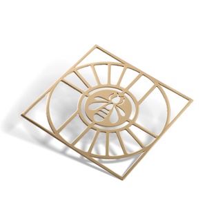 Posavasos Decorativo de Latón con Logotipo Personalizado, para Té, Vino o Regalos, Diseño Hueco Redondo - Product Image 4