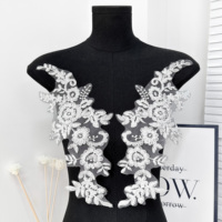 Maille personnalisée broderie florale dentelle Applique Patch à coudre à la main fleur dentelle Motif pour robe de mariée Abaya vêtements décoration