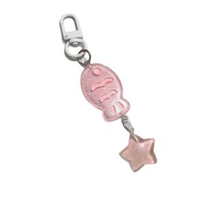 Porte-clés Mignon en Forme de Petit Poisson, Porte-clés en Résine Dessin Animé, Joli Pendentif de Sac, Décoration Suspendue pour Étui d'Écouteurs, Porte-clés Taiyaki Rose - Product Image 5