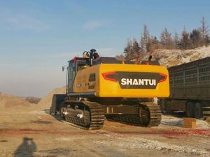 Low Maintenance Cost Effective SHANTUI SE680LC Compact Excavator No Tail <b>Swing</b> Fuel Efficient - Product Image 4