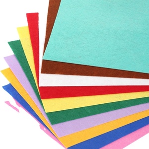 Feutre non tissé aiguilleté respirant et écologique à prix abordable, coloré, fait main, 2mm 4mm 6mm 8mm, 100% polyester - Product Image 1