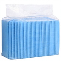 Draps de lit jetables médicaux OEM imperméables super absorbants à 3 couches de pulpe de cellulose pour les soins hospitaliers