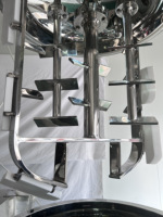 Homogénéisateur à vide de levage 50L 100L 200L 300L 500L, mélangeur émulsifiant pour la fabrication de cosmétiques, lotions, onguents, crèmes et dentifrices