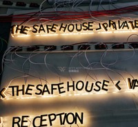Letras de Canal Retroiluminadas de Acero Inoxidable Mate Color Oro Champán, Personalizadas de Primera Calidad, Señalización Comercial, Resistentes a la Intemperie IP65