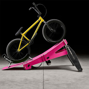Rampa portátil Street Airy <span class=keywords><strong>Geometry</strong></span> Diseñado <span class=keywords><strong>Jump</strong></span> Skateboards & Scooters Rampa para usar en calles para exploración urbana - Product Image 2