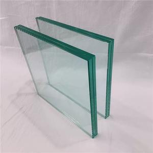 Panneau de verre pour mur de porte de <span class=keywords><strong>douche</strong></span> verre feuilleté de couleur claire taille personnalisée et verre trempé de couleur - Product Image 2