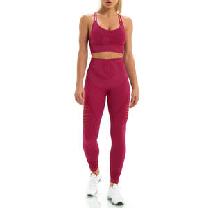 Servicios OEM Último estilo Mujeres Yoga Set Alta calidad Mujeres Yoga Set Diseño personalizado Mujeres Yoga Set - Product Image 2