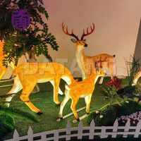 Luz LED para jardín con forma de ciervo IP65 para exteriores, cuerpo de resina transparente personalizado para iluminación navideña, césped y parques.
