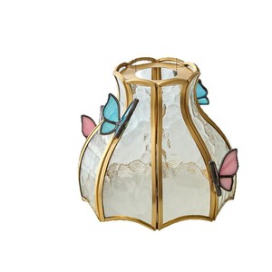 Abat-jour en verre fait main de style français rétro avec motif papillon pour table de chevet ou éclairage de couloir - Product Image 3