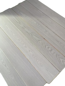 Plancher en chêne de qualité supérieure, résistant à l'usure, imperméable, <span class=keywords><strong>surface</strong></span> luxueuse pour la vente commerciale - Product Image 1