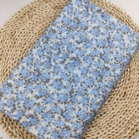 Échantillons Gratuits Impression Numérique Tissu Popeline de Coton 120gsm à Petites Fleurs pour Robe, Chemise